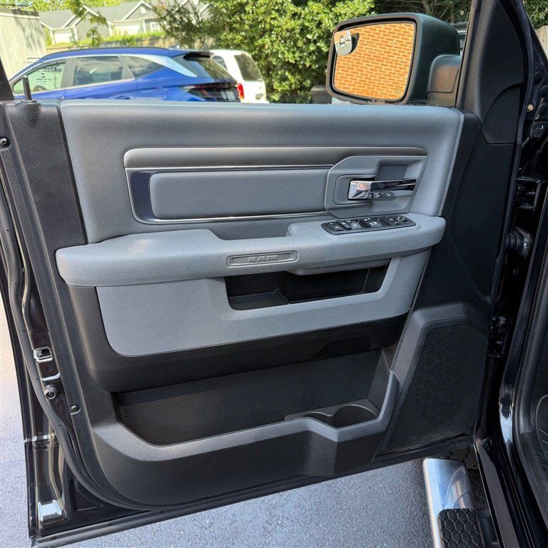 Used 2019 RAM 1500 Sport FWD image 12