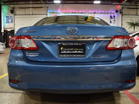 Used 2013 Toyota Corolla LE image 9