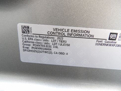 Used 2023 Chevrolet Traverse High Country image 38