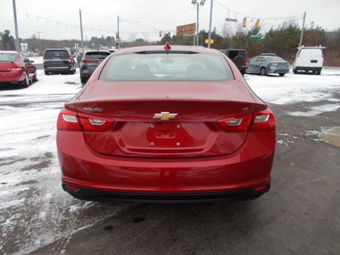Used 2016 Chevrolet Malibu LT image 6