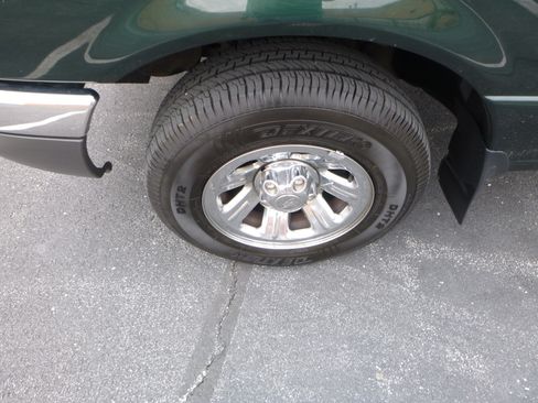 Used 2002 Ford Ranger XLT image 11