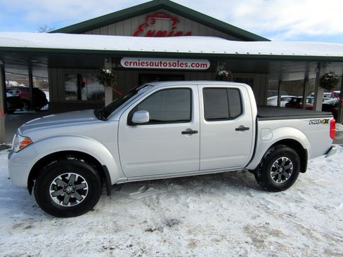 Used 2019 Nissan Frontier PRO-4X image 1