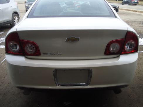 Used 2010 Chevrolet Malibu LTZ image 5