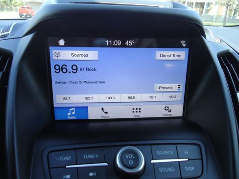 Used 2017 Ford Escape SE AWD/4WD image 14