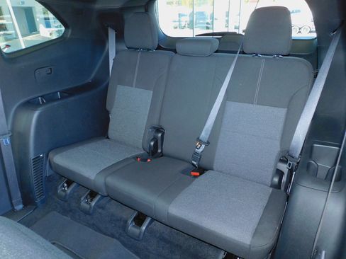 Certified 2025 GMC Acadia Elevation image 22