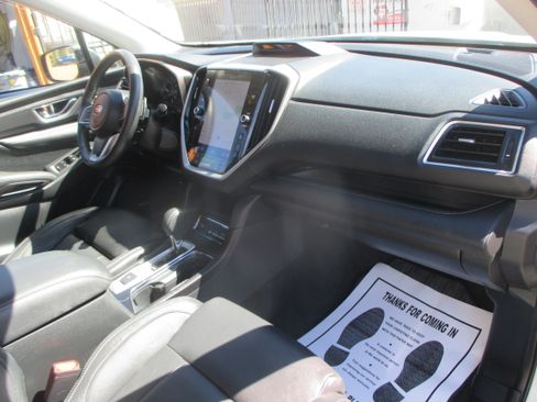 Used 2023 Subaru Ascent Limited image 4