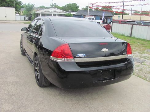 Used 2011 Chevrolet Impala LS w/ 1FL FWD image 3