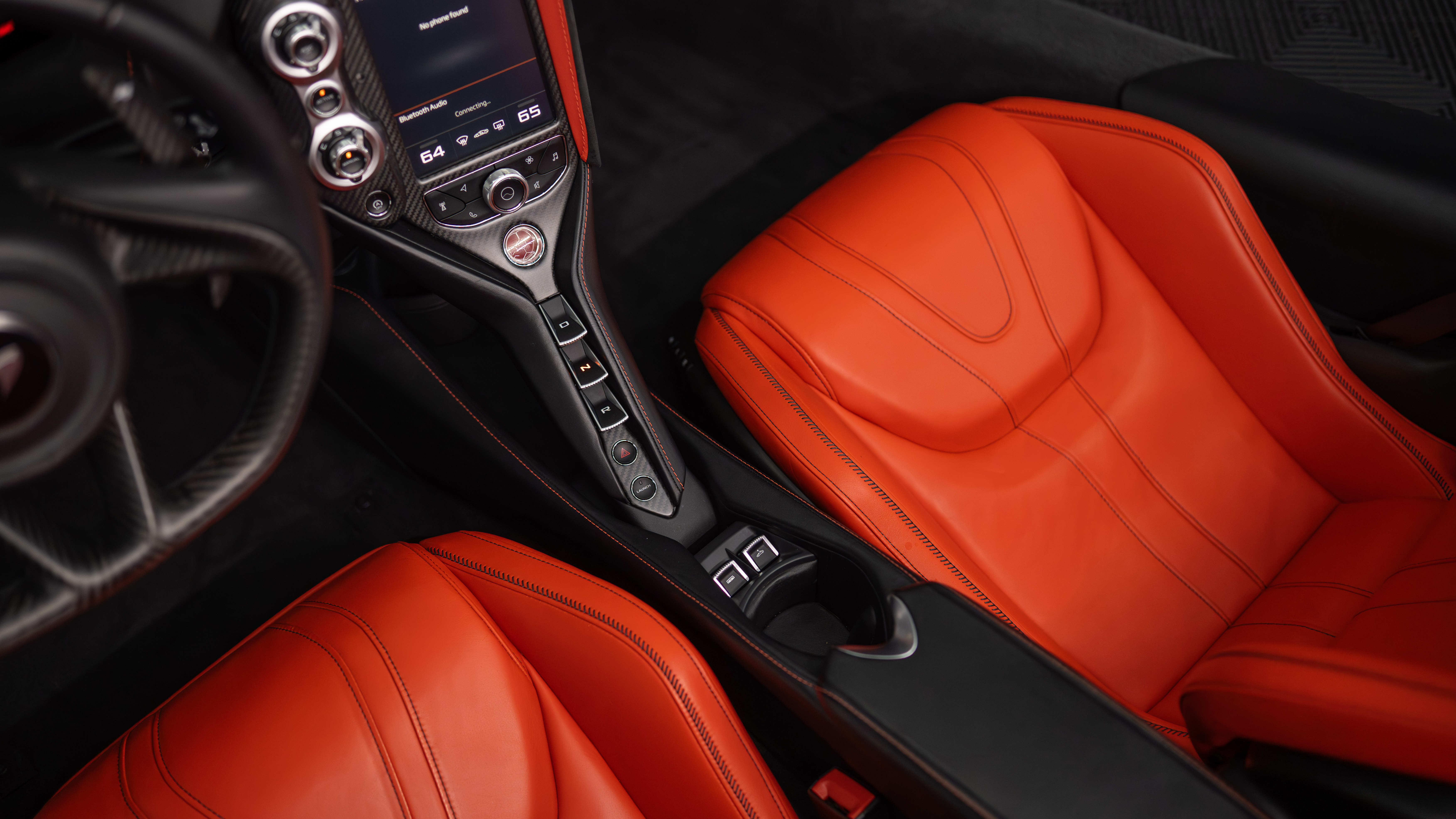 Used 2020 McLaren 720S Spider RWD image 23