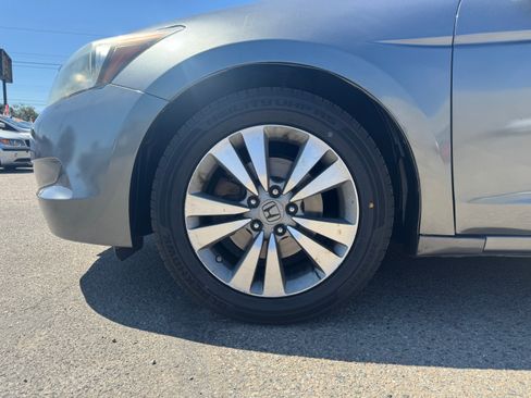 Used 2010 Honda Accord EX-L Sedan image 14