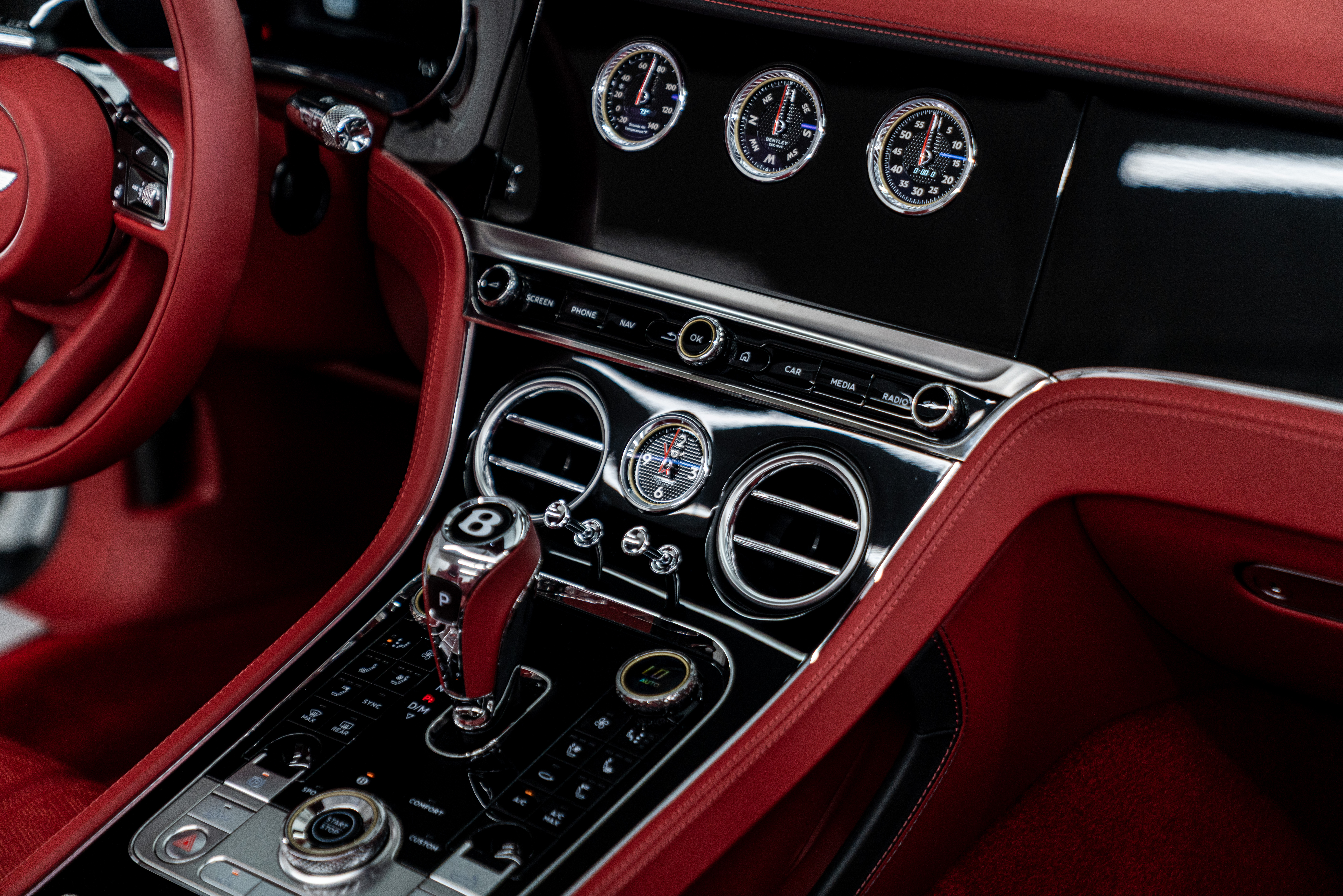 Used 2025 Bentley Continental GTC Speed AWD/4WD image 27