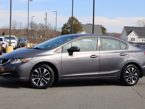Used 2015 Honda Civic EX image 2