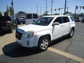 Used 2015 GMC Terrain SLE image 1