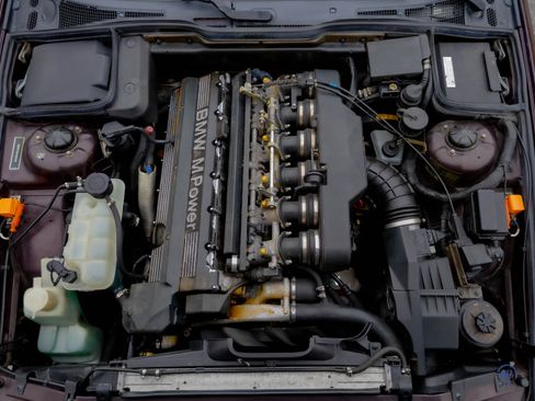 Used 1991 BMW M5 image 55