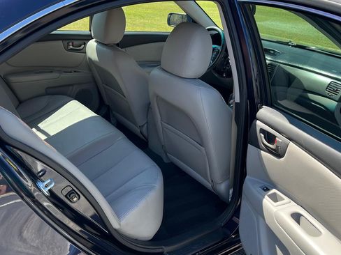 Used 2010 Kia Optima EX image 13