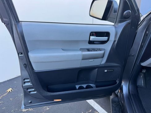 Used 2015 Toyota Sequoia Limited image 14