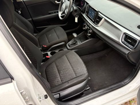 Used 2020 Kia Rio LX FWD image 9