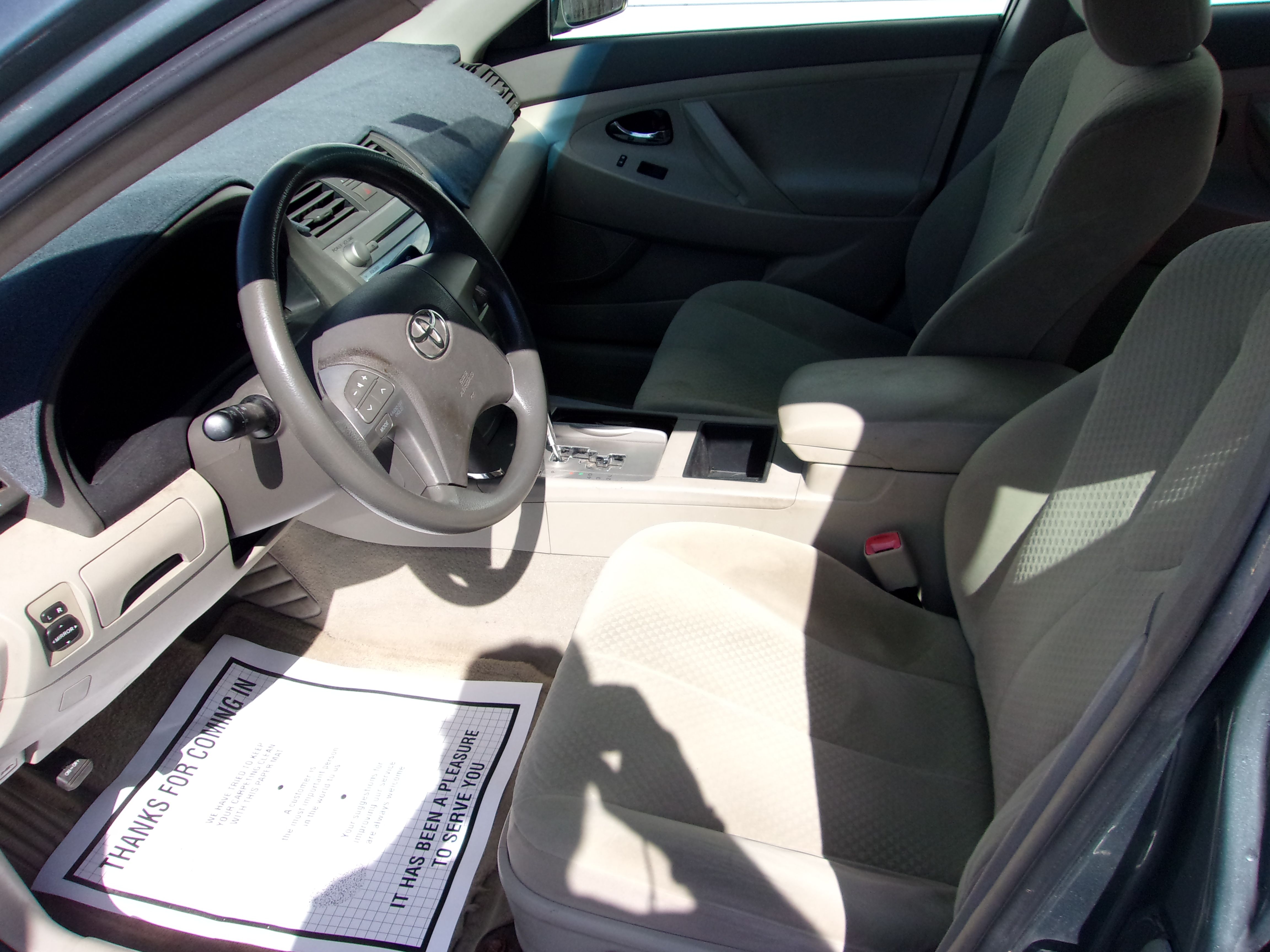 Used 2009 Toyota Camry LE Sedan FWD image 5