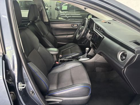 Used 2018 Toyota Corolla SE image 15