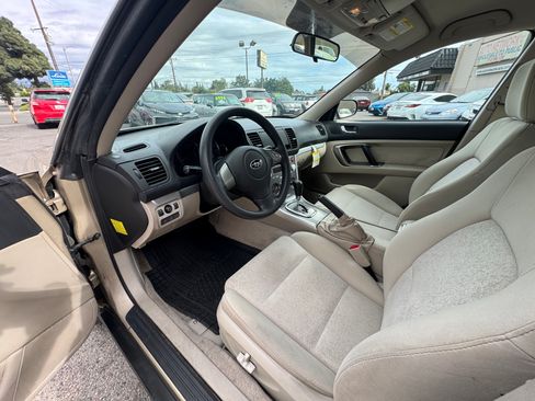 Used 2008 Subaru Outback 2.5i Wagon AWD/4WD image 15