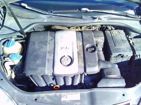Used 2009 Volkswagen Jetta Sedan FWD image 6