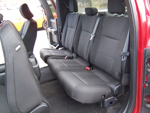 Used 2019 Ford F150 XLT image 15