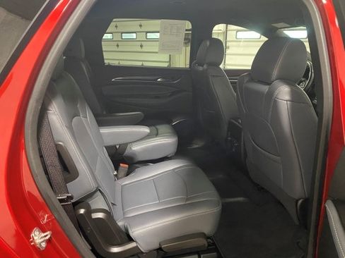 Used 2023 Buick Enclave AWD Sport Touring image 27