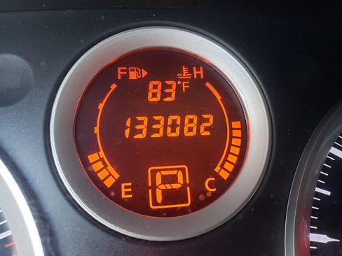 Used 2012 Nissan Sentra S image 10
