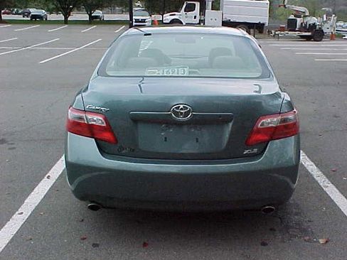 Used 2009 Toyota Camry XLE image 11