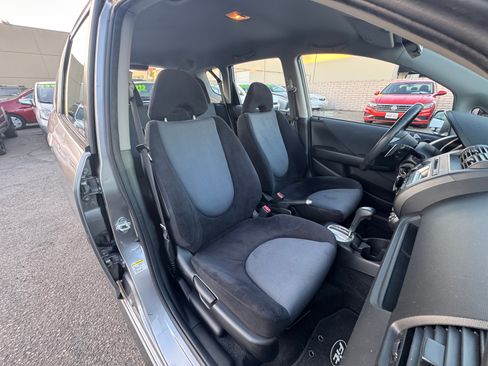 Used 2007 Honda Fit Sport image 16
