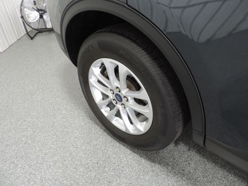 Used 2022 Ford Escape SE image 10