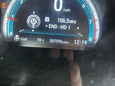Used 2017 Honda Civic EX Sedan image 12