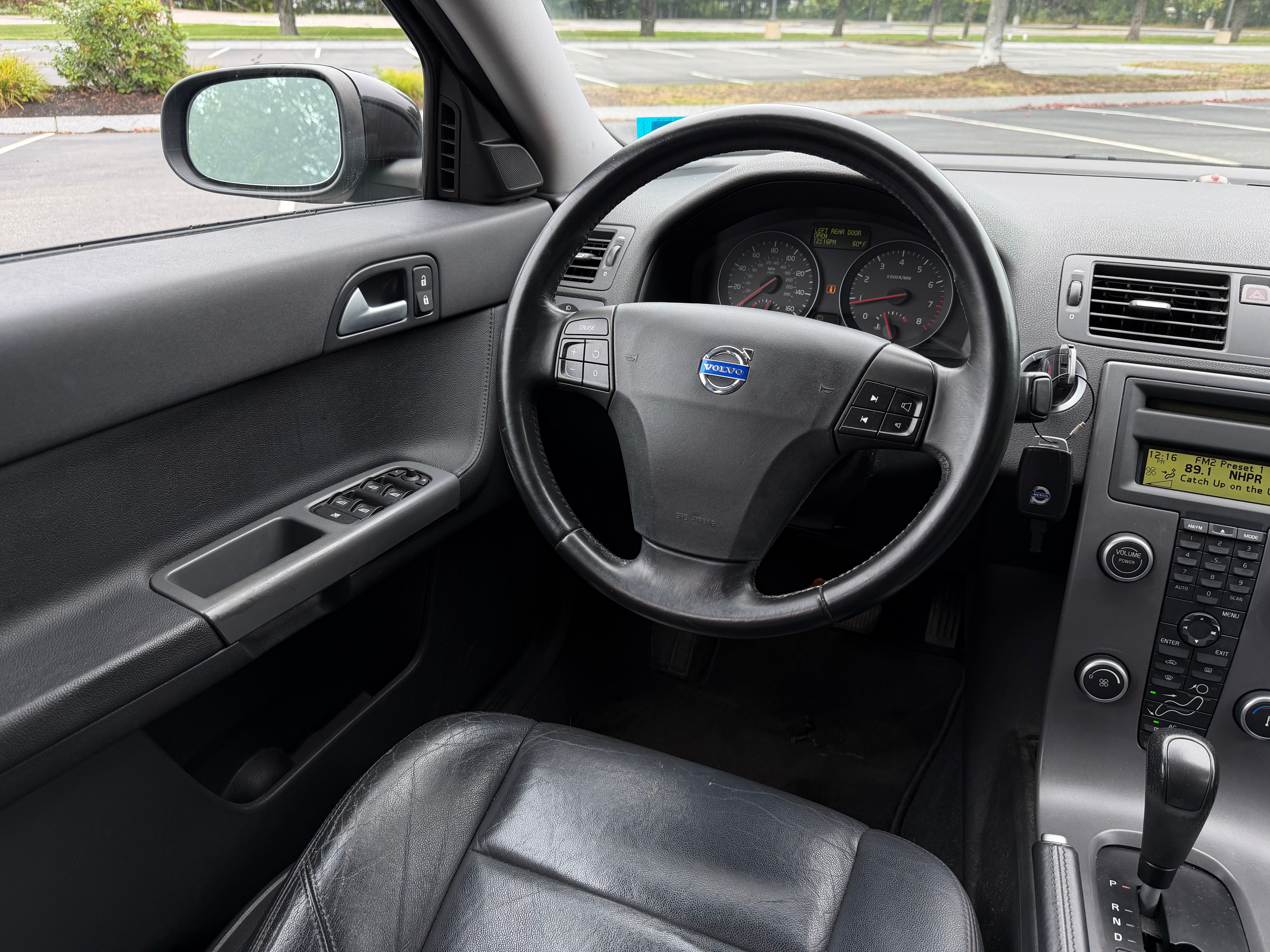 Used 2009 Volvo S40 2.4i FWD image 51
