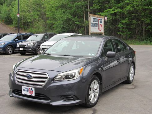 Used 2015 Subaru Legacy 2.5i Premium AWD/4WD image 1