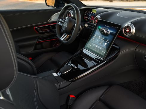 Used 2026 Mercedes-Benz AMG GT 43 Coupe image 35