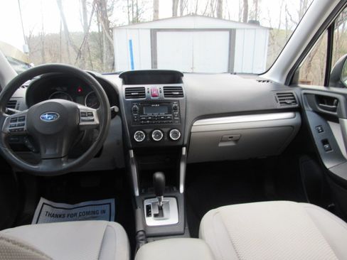 Used 2015 Subaru Forester 2.5i Premium image 18