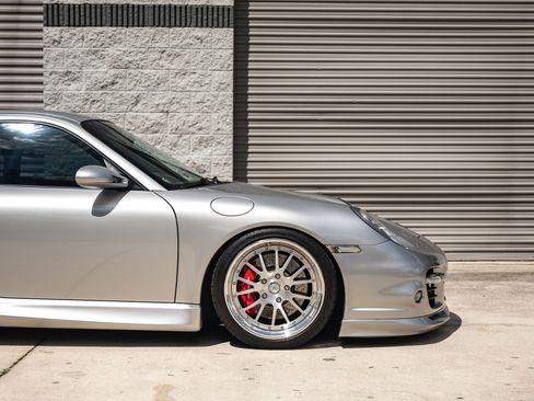 Used 2009 Porsche 911 Turbo AWD/4WD image 10