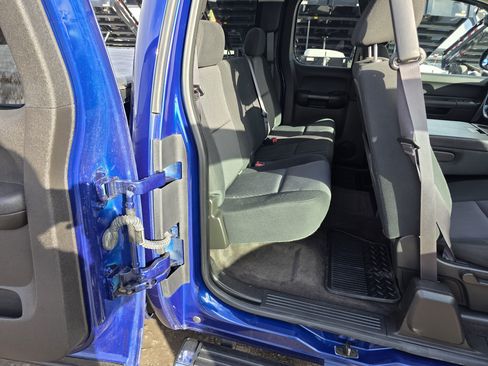 Used 2013 Chevrolet Silverado 1500 LT Z71 image 11