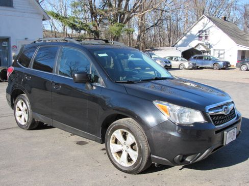 Used 2015 Subaru Forester 2.5i Limited AWD/4WD image 15