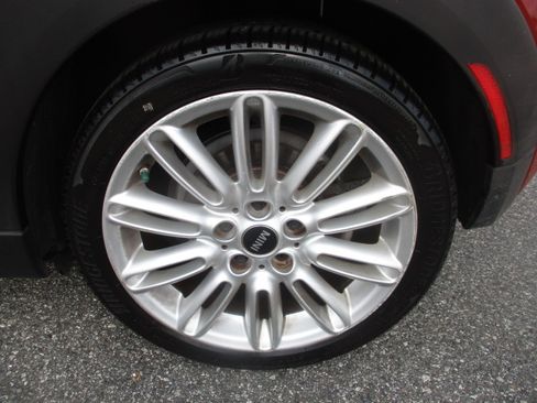 Used 2015 MINI Cooper S image 16