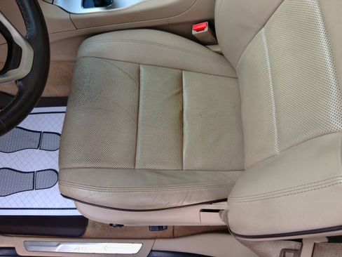 Used 2014 Jeep Grand Cherokee Overland image 48