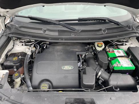 Used 2015 Ford Explorer XLT image 22