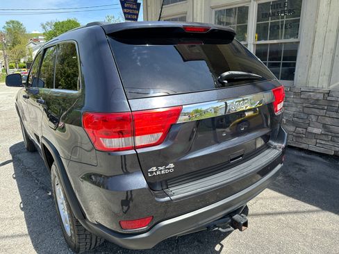 Used 2012 Jeep Grand Cherokee Laredo image 8