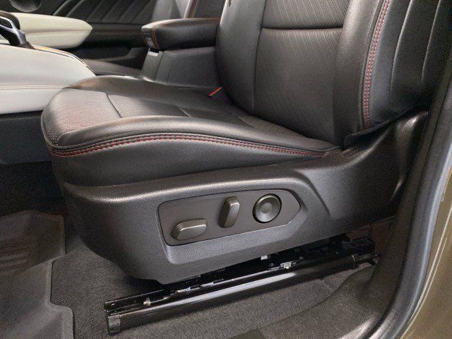 Used 2023 GMC Canyon AT4X AWD/4WD image 17