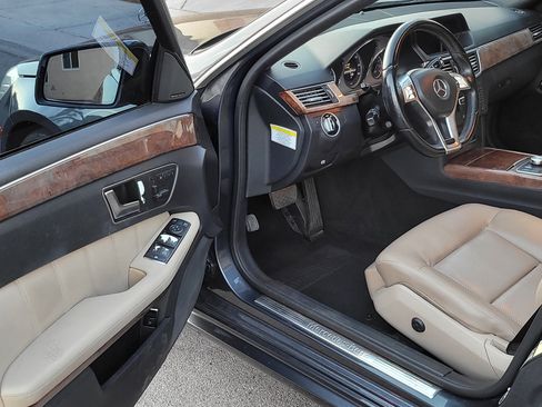 Used 2013 Mercedes-Benz E 350 Sport image 10