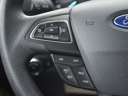 Used 2019 Ford EcoSport S image 14