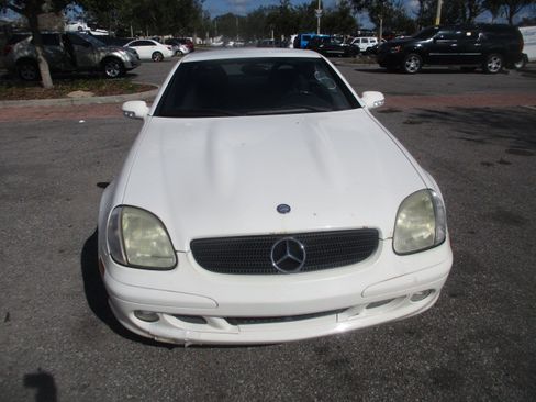 Used 2002 Mercedes-Benz SLK 320 image 3
