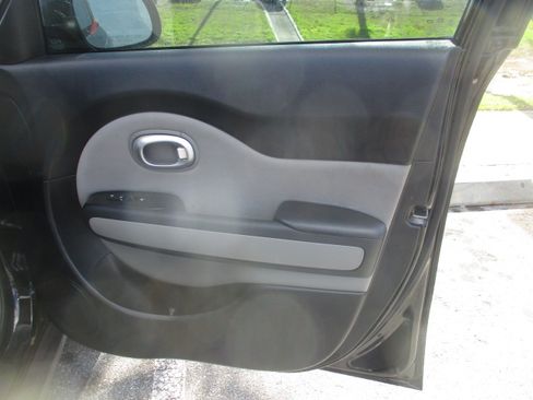 Used 2014 Kia Soul S image 11