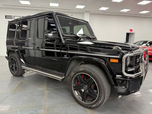 Used 2016 Mercedes-Benz G 63 AMG image 2