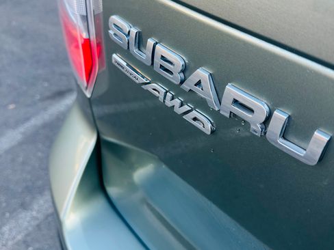 Used 2014 Subaru Forester 2.5i Limited AWD/4WD image 7