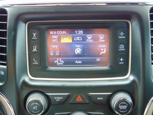 Used 2014 Jeep Grand Cherokee Laredo image 18